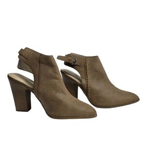 Dana Buchman Heels Womens 10 Brown Chunky Heel Peep‎ Toe Slingback Buckle Strap